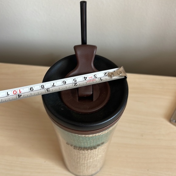 Starbucks Tumblr 2010 - Picture 3 of 8